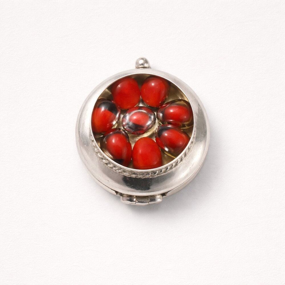 Peruvian 950 Silver Huayruro Seed Pill Box